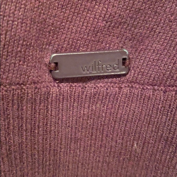 Wilfred Burgundy Sweater - Picture 2 of 3